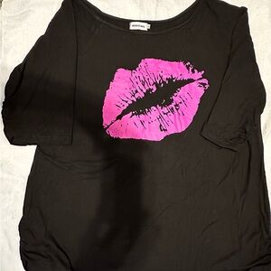 Black T-Shirt with Pink Lip Print